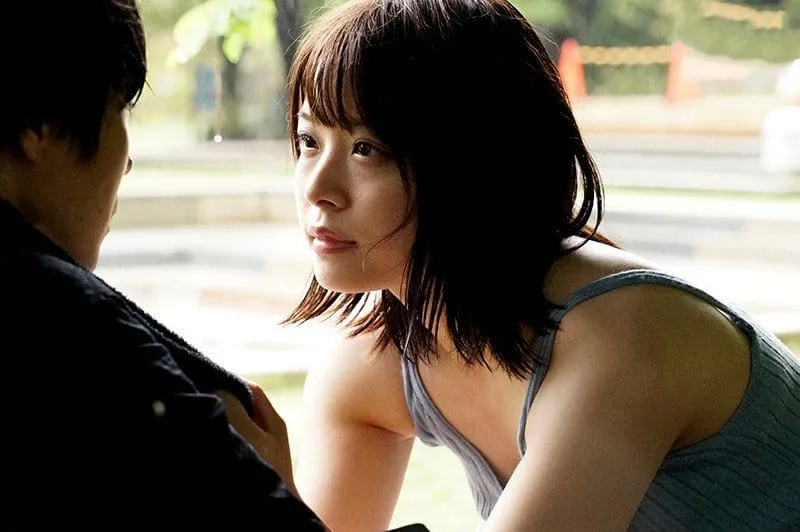 Cặp đôi 3 ngày trốn gấu đi vụng trộm nơi xa