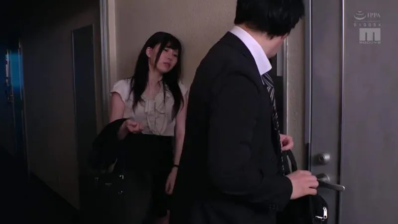 Vợ cạnh bên nhà nhận nhầm tôi là ông xã trong một hôm say xỉn